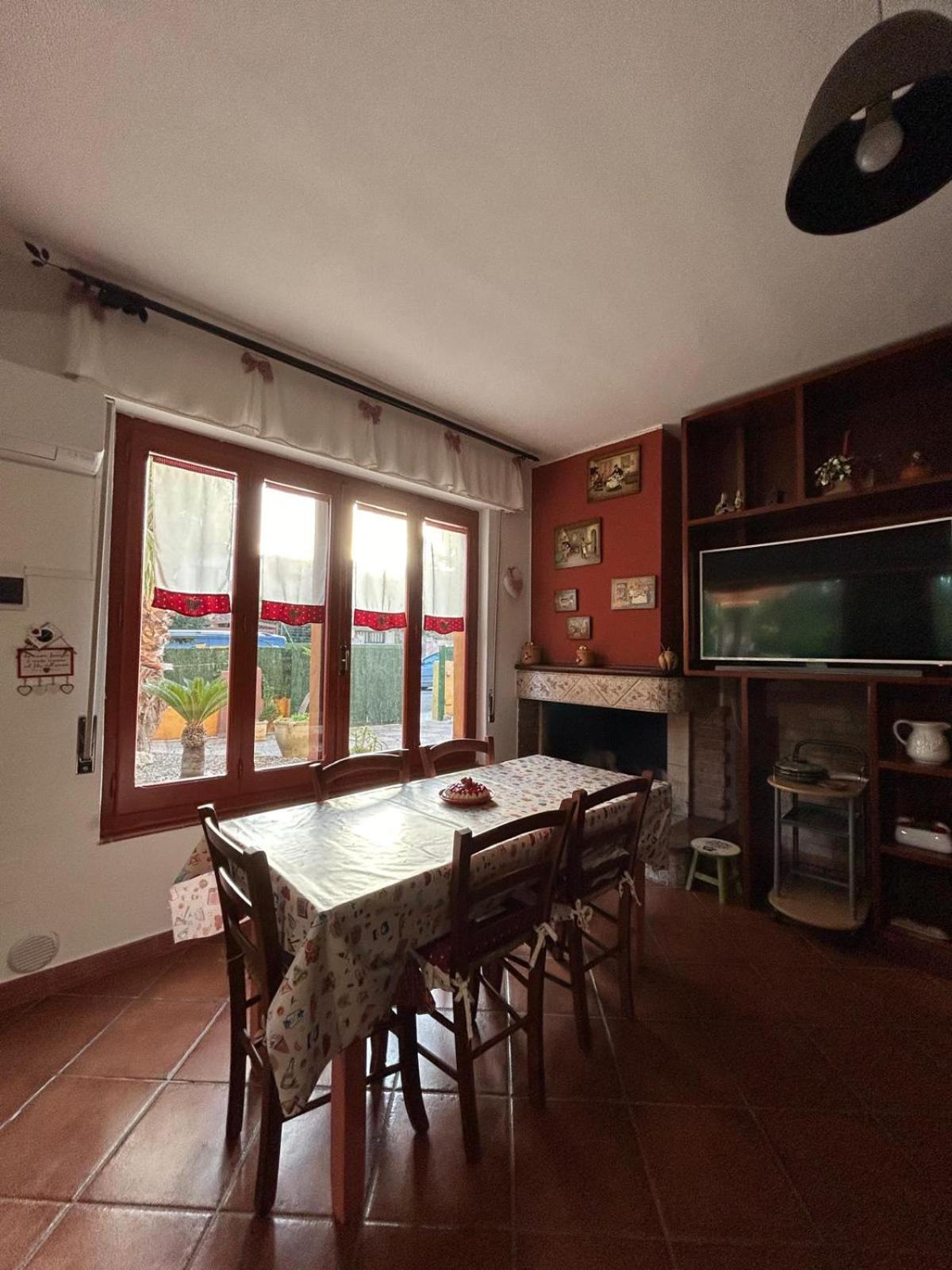 Azzurra Fronte Mare Holiday home *