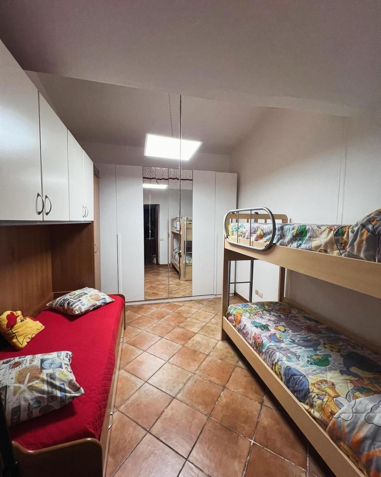 Azzurra Fronte Mare Holiday home Capitana